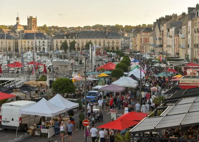 Duplex Plein Centre - 15 Pers - 200m2 600m ! *